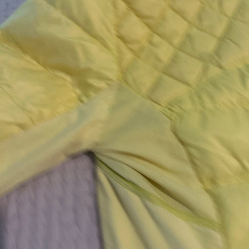 lululemon athletica Light Yellow Puffer Jacket - Picture 9 of 11